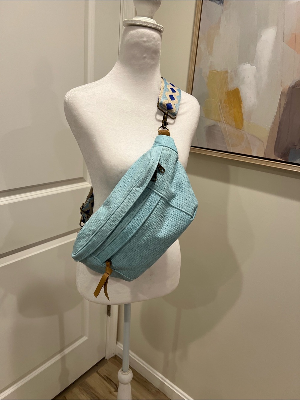 Turquoise Basketweave Leather Sling with Strap - Picture 2 of 11